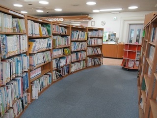 図書コーナー.jpg