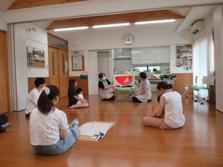 読み聞かせ.jpg