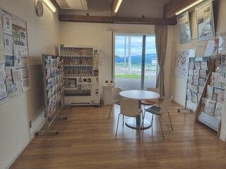 情報コーナー.jpg